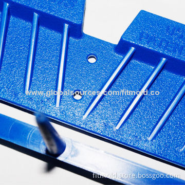 Injection Mould Plastic Part of Hanger